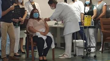 Vacina contra a covid: Santos aplica 1,238 milhão de doses em dois anos e alerta para reforço