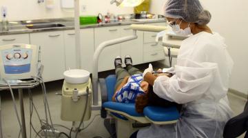 Vigilância sanitária fiscaliza venda e uso do mercúrio em restaurações dentárias