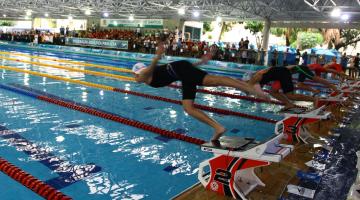 Campeonato Paulista em piscina olímpica da Prefeitura de Santos segue até domingo