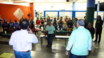 Coalizão Antidrogas promove debate em escola de Santos