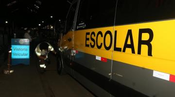 agente da cet vistoria veiculo de transporte escolar #paratodosverem