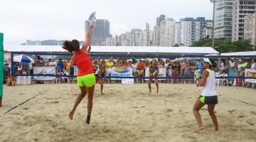 Abertas inscrições para aulas de beach tennis