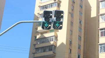 Santos inicia modernização dos semáforos na região da orla