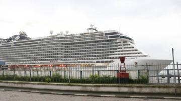 MSC Seaview chega com 4,5 mil turistas para iniciar temporada de cruzeiros em Santos