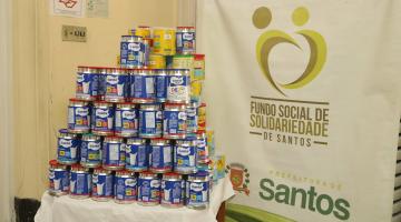 Fundo Social recebe 3.500 latas de leite em pó arrecadadas no Santista de Pedestrianismo