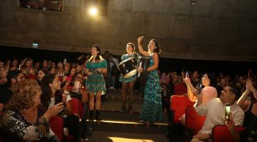 Abertura da 34ª Semana da Educação em Santos é marcada por momentos de reflexão e boa música
