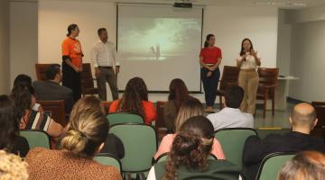Santos apresenta serviços de defesa às mulheres em hospital da rede pública