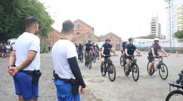 Guardas Municipais de Santos recebem curso de abordagem com bicicletas