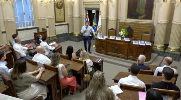 prefeito fala com secretários #paratodosverem
