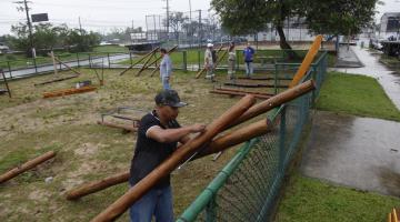 Dois novos playgrounds são instalados na Zona Noroeste