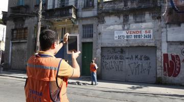 Mais de 100 imóveis já foram notificados no Centro 