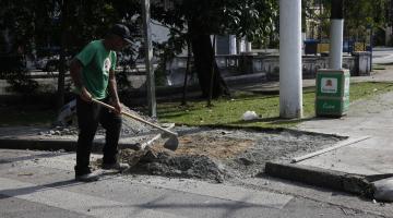 Praça ganha rampas de acessibilidade