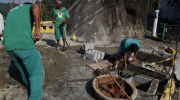 Escolas na Vila Mathias e São Bento recebem melhorias 