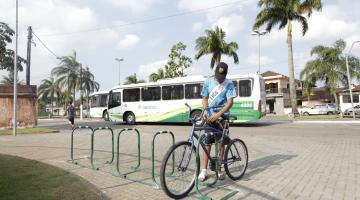 Convênios garantem mais 1,2 mil paraciclos e revitalização de dois playgrounds e calçadas