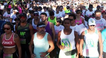 atletas em largada #paratodosverem