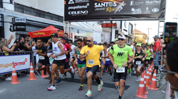 Largada da Santos Run na Vila Belmiro. #Paratodosverem