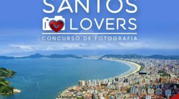 cartaz virtual do concurso onde se lê lançamento. Concurso Santos Lovers. Ilustração tem a orla de Santos. #paratodosverem 