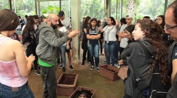 Estudantes do interior trocam sala de aula pelo Jardim Botânico