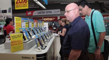 Procon-Santos checa preços antes da Black Friday