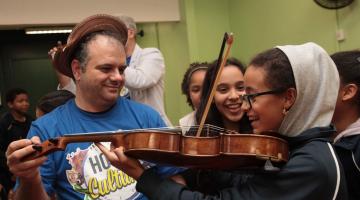 Projeto levará atividades culturais a escolas municipais de Santos 