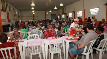 Bom Prato terá almoço especial de Dia das Mães