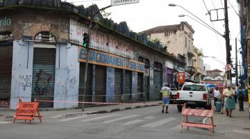 Prefeitura emite nova intimação a proprietários  de imóveis da Rua Senador Feijó 