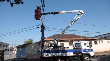 Rua no Bom Retiro recebe novas luminárias