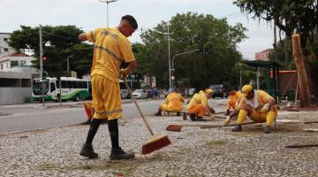 Cuidando de Santos prossegue com limpeza  de galerias nesta quarta