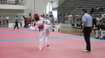 Campeonato em Santos promove o taekwondo