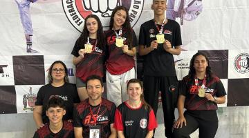 atletas mostram medalhas #paratodosverem 