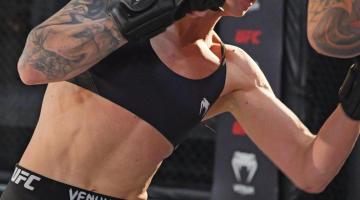 Lutadora do UFC Tainara Liboa. #Paratodosverem