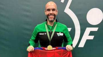 Thiago com a medalha de ouro na Turquia. #Paratodosverem