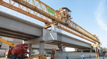 Obra de ponte de acesso a Santos tem nova etapa concluída