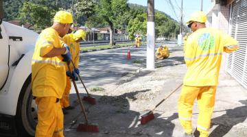 Funcionários realizam mutirão #Paratodosverem