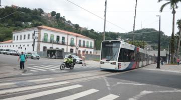 vlt passando no centro #paratodosverem