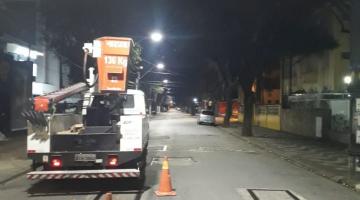 Rua Tolentino Filgueiras ganha iluminação de LED