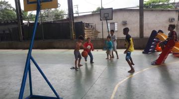 Rua de Lazer entretém crianças da Vila dos Criadores