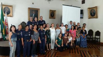 Palestra dá esclarecimentos sobre câncer de mama