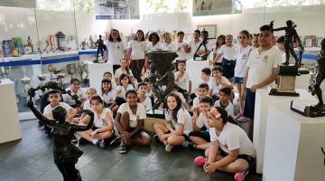 Alunos da escola Olavo Bilac visitam o Museu De Vaney