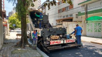 Rua República do Equador recebe pavimentação 