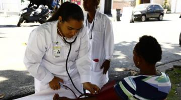 Ação Cidadania oferece atividades de saúde na Zona Noroeste de Santos