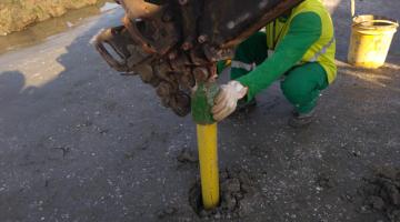 Tubos são instalados para proteger destroços de navio centenário em Santos