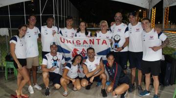 Equipe de natação de Santos brilha no Troféu José Finkel com medalhas, recordes e vaga no Mundial 