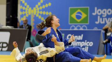 Judoca santista é campeã dos Jogos da Juventude em Sergipe