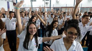 Camps de Santos inicia celebração dos 55 anos com lançamento de livro, exposição e homenagem