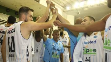 Basquete Santos enfrenta Blumenau pelas quartas de final do Brasileiro na próxima sexta