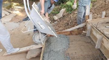 Construção de escada hidráulica vai reforçar segurança em morro de Santos