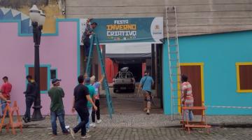 Linha especial de ônibus levará público à Festa Inverno Criativo no Centro de Santos