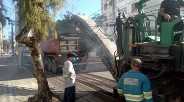 Avenida Epitácio Pessoa é mais uma via beneficiada de programa de pavimentação em Santos 