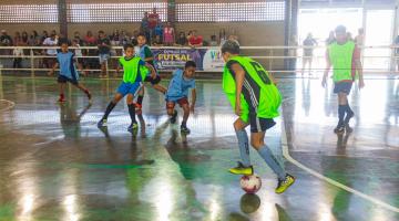 Torneio de futsal envolve alunos de vilas criativas de Santos
